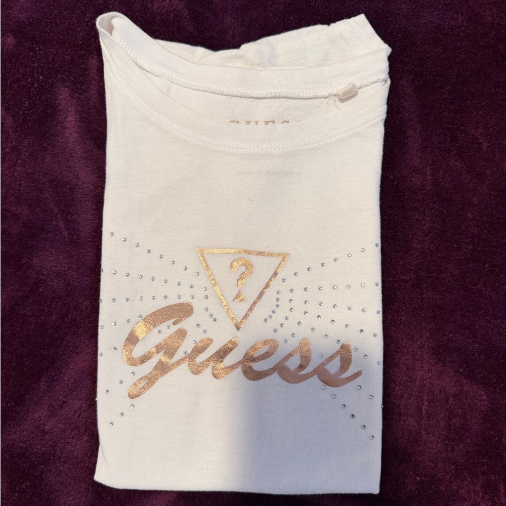 Guess white top